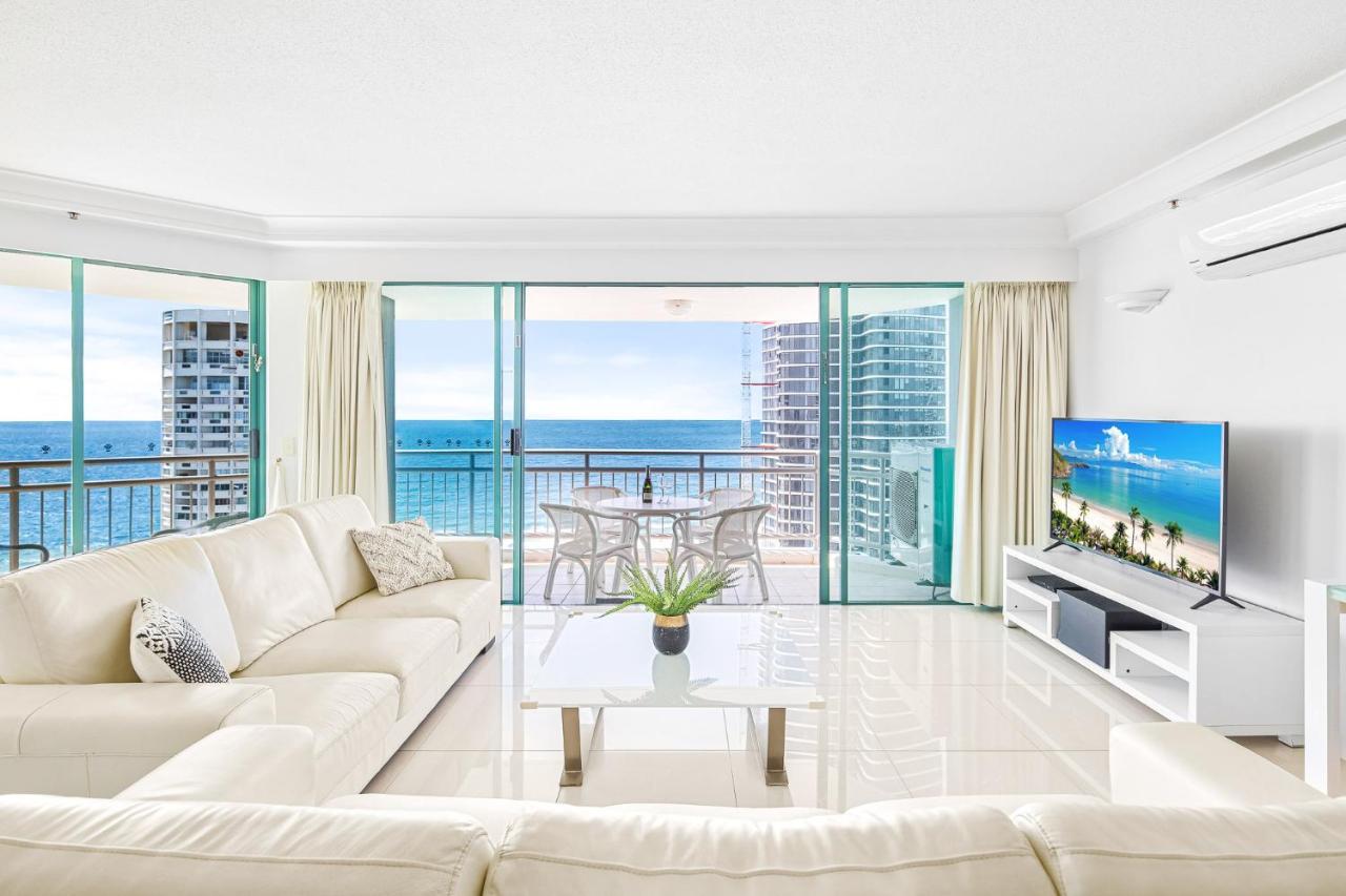Crown Towers Resort - Private 3 Bedroom Apartment โกลด์โคสต์ ภายนอก รูปภาพ